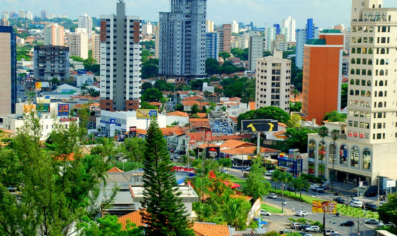 Descubra como o comércio eletrônico está dominando o mercado brasileiro! Em Abaetetuba, Pará, o WebCatálogo é a ferramenta ideal para quem busca praticidade, conforto e segurança na hora de abrir sua loja virtual.