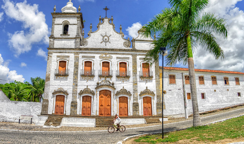Descubra como o comércio eletrônico está dominando o mercado brasileiro! Em Abaetetuba, Pará, o WebCatálogo é a ferramenta ideal para quem busca praticidade, conforto e segurança na hora de abrir sua loja virtual.