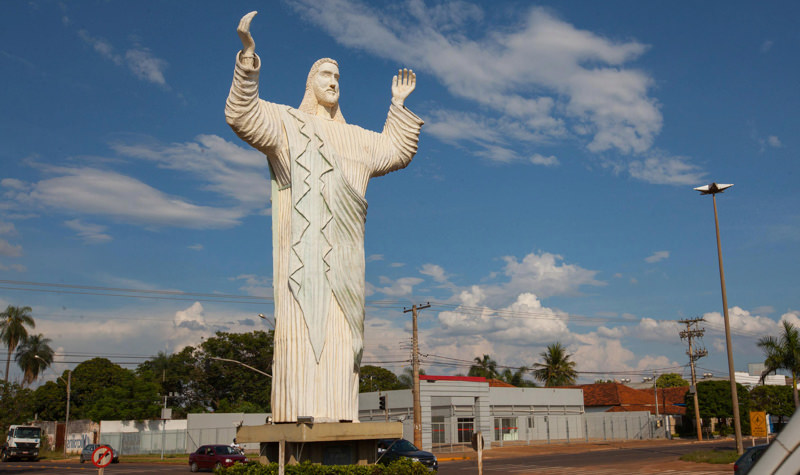 Descubra como o comércio eletrônico está dominando o mercado brasileiro! Em Abaetetuba, Pará, o WebCatálogo é a ferramenta ideal para quem busca praticidade, conforto e segurança na hora de abrir sua loja virtual.